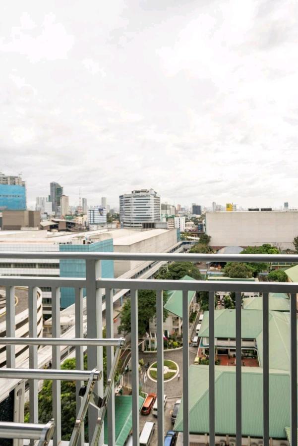 Grass Residences Sm North Edsa And Trinoma ケソンシティ エクステリア 写真